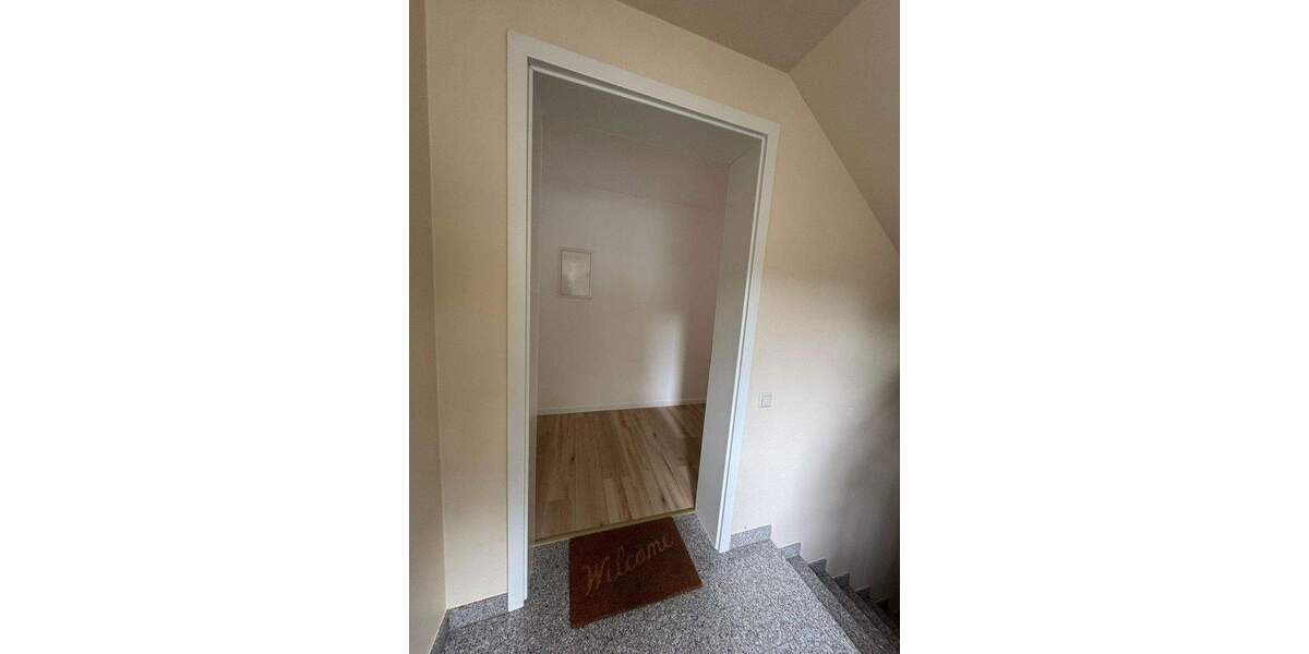 Etagenwohnung Bonn Schweinheim - 3 Zimmer, 82 m&sup2;, 419.900&euro; | Angebot:25687636