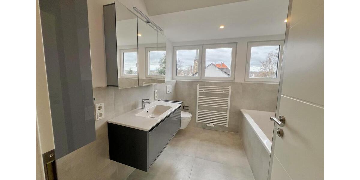 Maisonettenwohnung Troisdorf Altenrath - 4 Zimmer, 125 m&sup2;, 1.595&euro; | Angebot:25833913