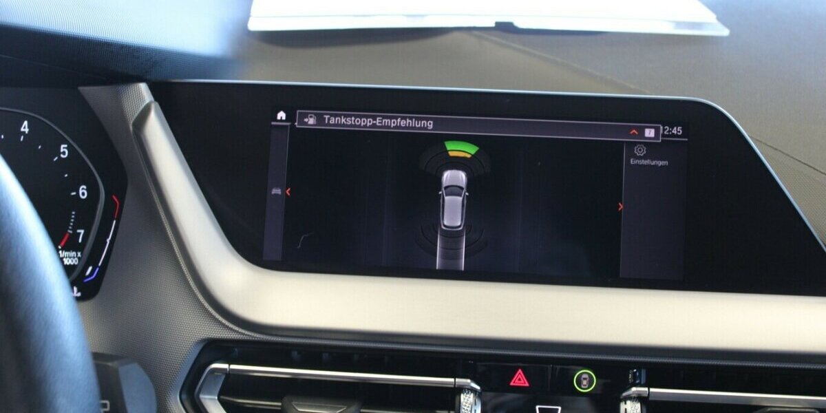 BMW 118 Advantage - LED- Navi - PDC - SHZ - 87.720 km 16.980 &euro; Euskirchen 53881