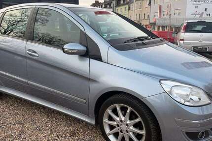 Mercedes-Benz B 170 74.600 km 7.450 &euro; Leverkusen 51371