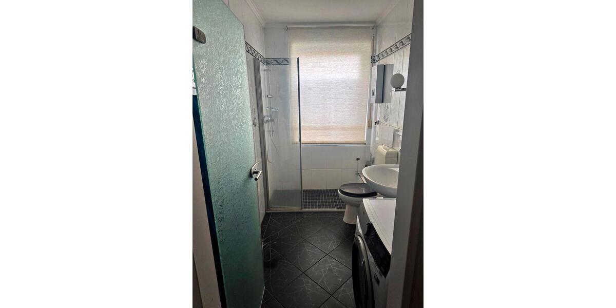 Etagenwohnung Bergheim - 4 Zimmer, 108 m&sup2;, 1.690&euro; | Angebot:25853068