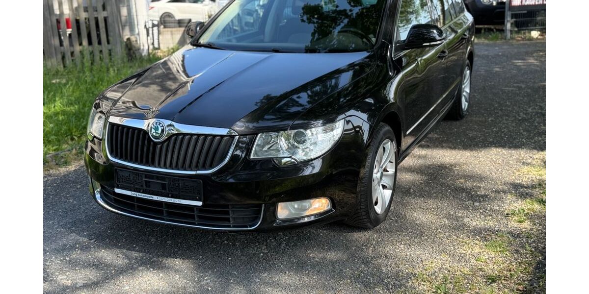 Skoda Superb 223.000 km 3.999 &euro; Köln 51107
