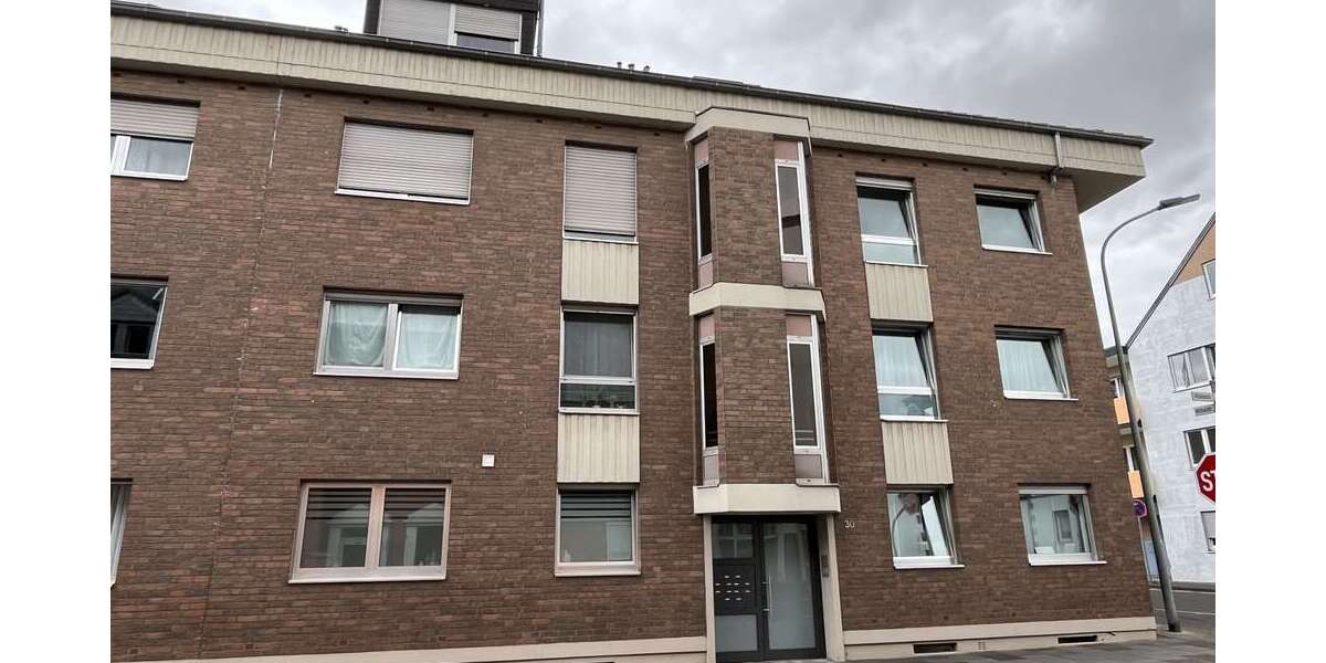 Etagenwohnung Euskirchen - 4 Zimmer, 103 m&sup2;, 900&euro; | Angebot:27097848