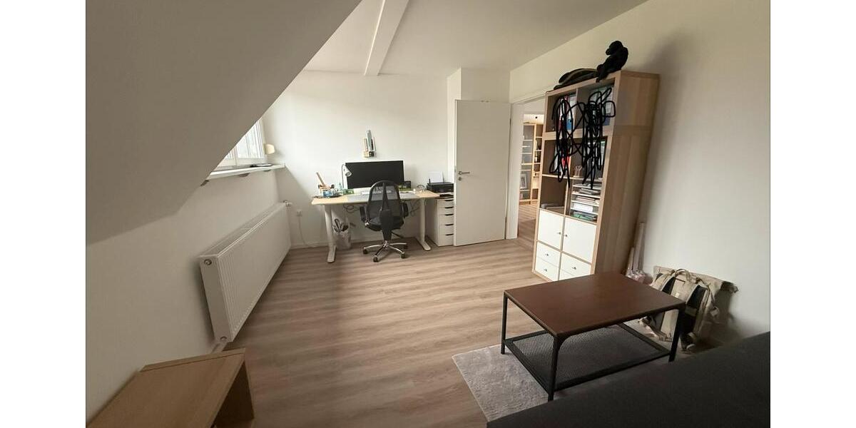 Doppelhaushälfte Leverkusen - 4 Zimmer, 135 m&sup2;, 2.350&euro; | Angebot:26051084
