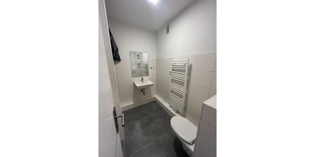 Etagenwohnung Köln Rodenkirchen - 1 Zimmer, 24 m&sup2;, 890&euro; | Angebot:25784076