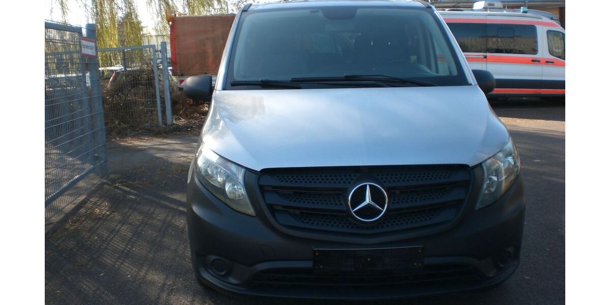 Mercedes-Benz Vito 322.000 km 11.500 &euro; Köln 50735
