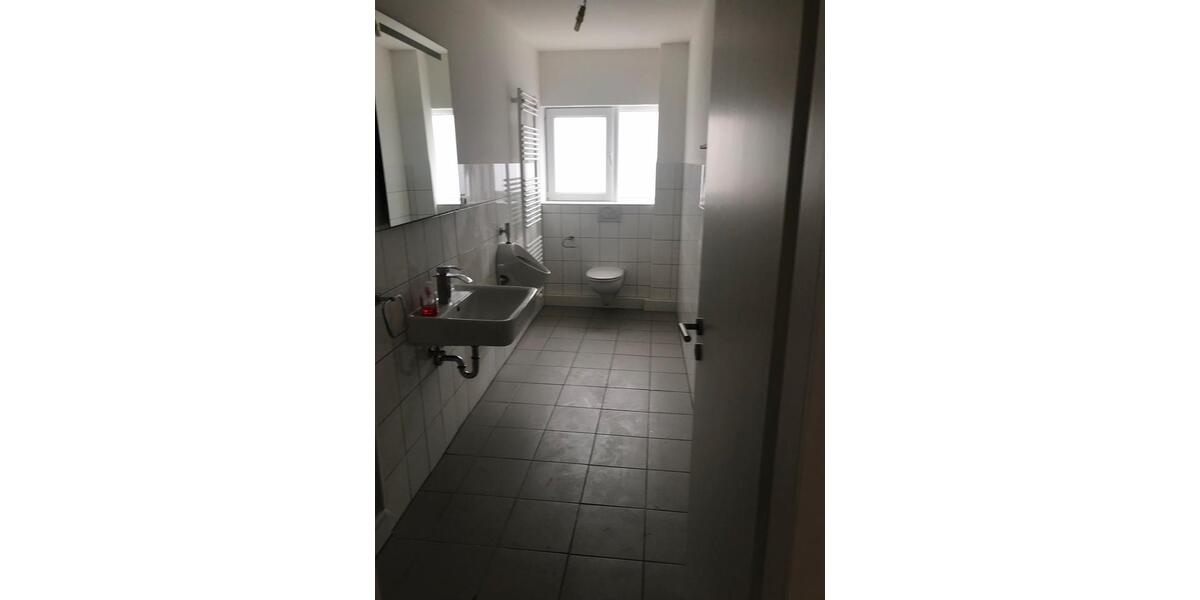 Etagenwohnung Köln Porz - 3 Zimmer, 98 m&sup2;, 1.250&euro; | Angebot:25647910