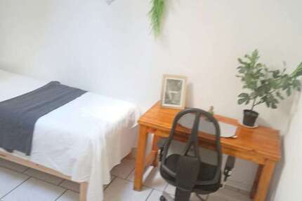 Zimmer Köln Niehl - 799&euro; | Angebot:13816696