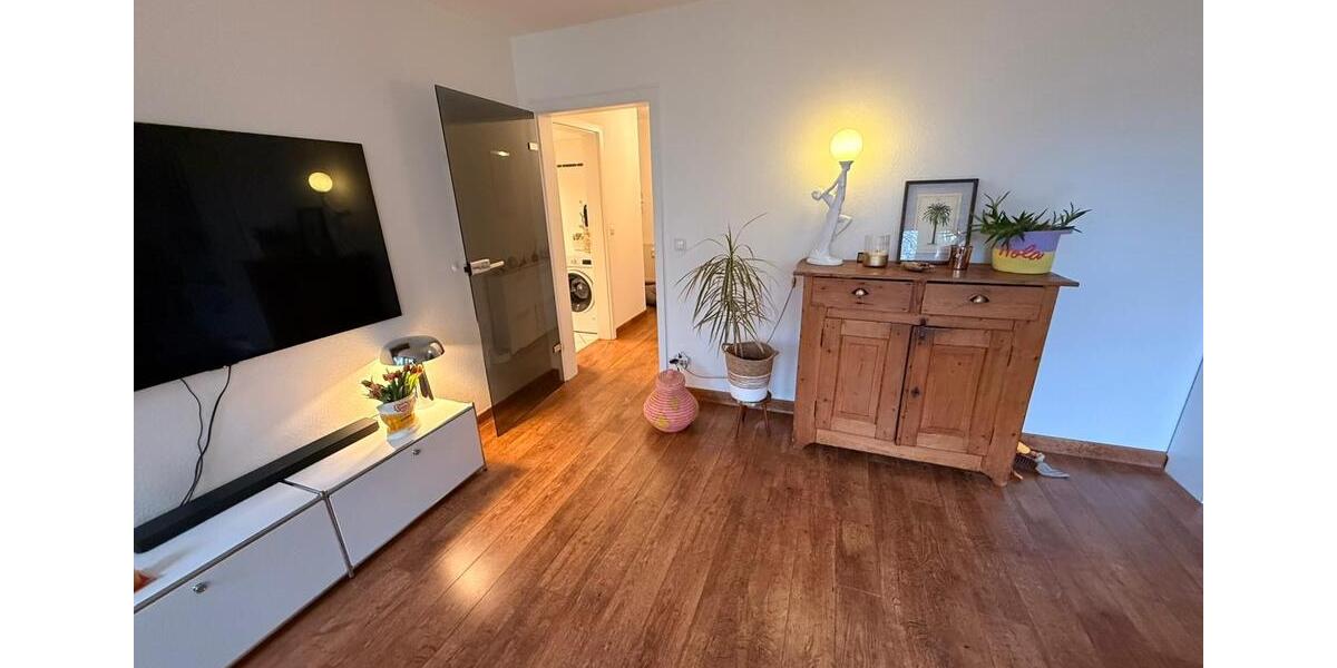 Etagenwohnung Köln Rodenkirchen - 3 Zimmer, 70 m&sup2;, 1.850&euro; | Angebot:26045520