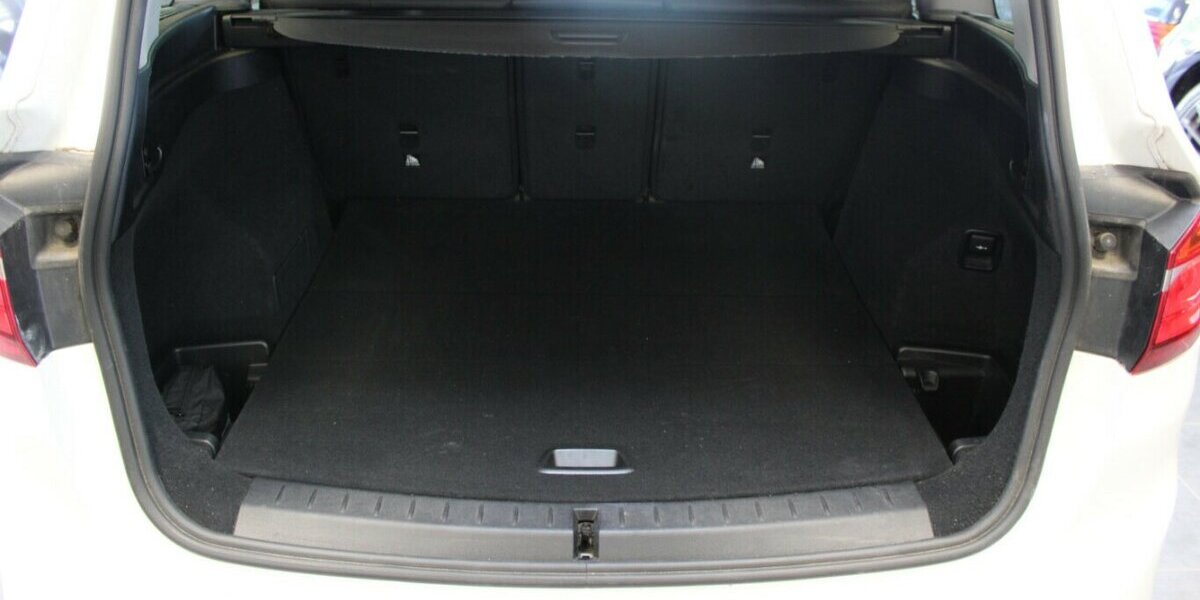 BMW 218 Gran Tourer Aut. Sport Line - Navi - LED - Kam 69.998 km 22.980 &euro; Euskirchen 53881