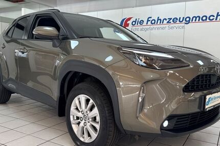 Toyota Yaris 40.000 km 22.988 &euro; Rheinbach 53359