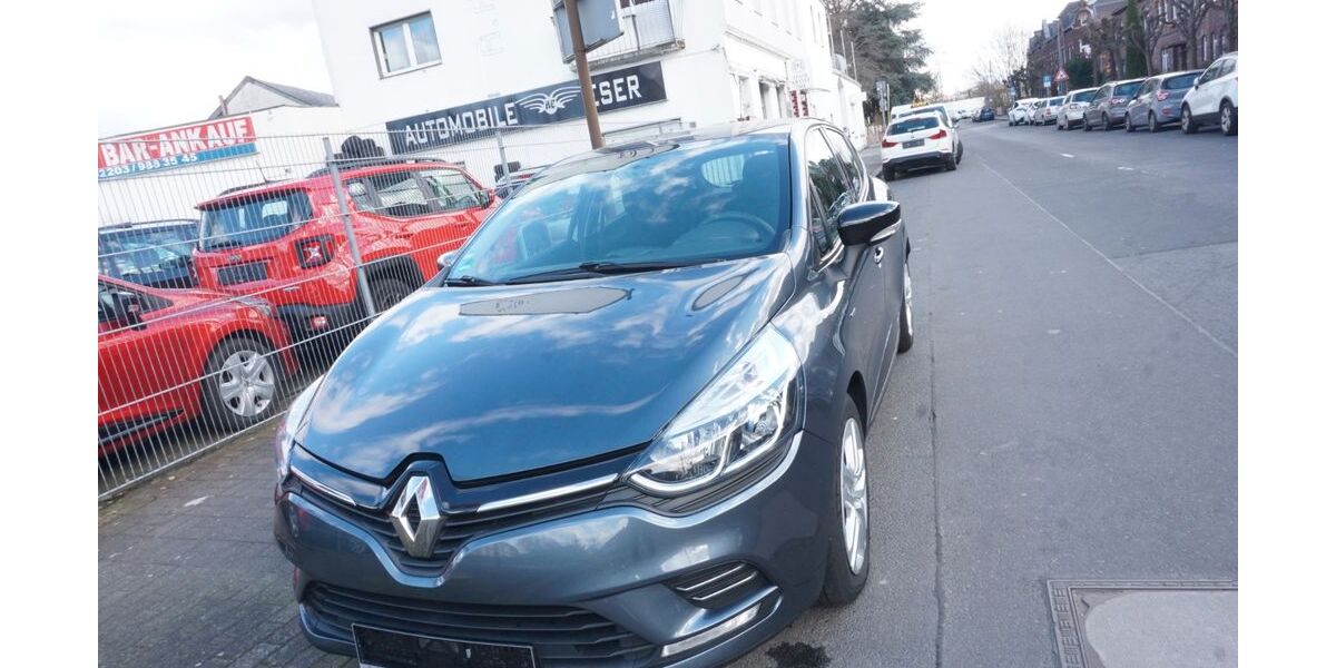 Renault Clio 133.000 km 6.499 &euro; Köln 51143