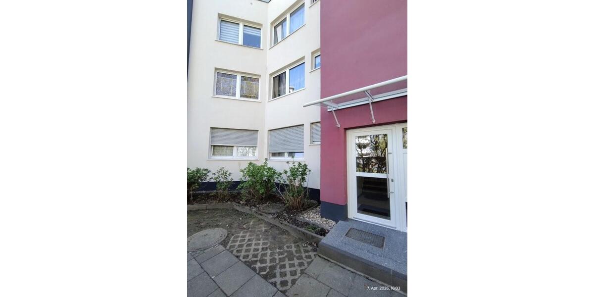 Bezugsfreie 6-Zimmer Wohnung mit Balkon und Gartenmitbenutzung, ruhige und grüne Wohnlage, kleine Eigentümergemeinschaft - Etagenwohnung Köln Porz | Angebot:26084661