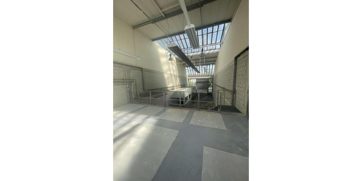 Gewerbeobjekt Köln Kalk - 6&euro; | Angebot:25896579