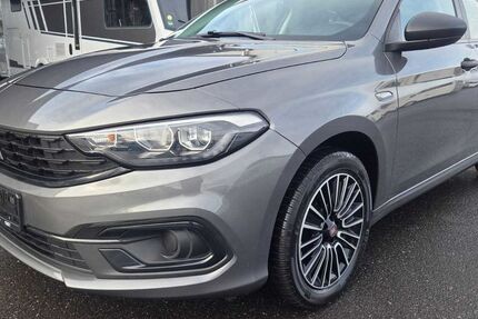 Fiat Tipo 45.881 km 13.680 &euro; Düren 52351
