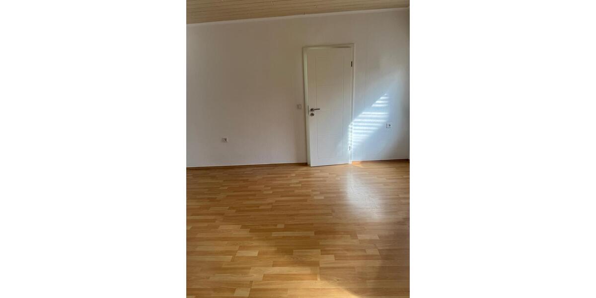 Maisonettenwohnung Troisdorf Bergheim - 4 Zimmer, 107 m&sup2;, 1.400&euro; | Angebot:26580793