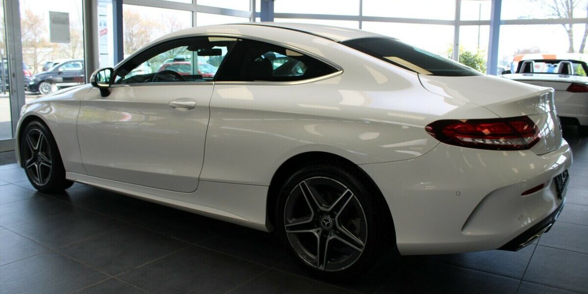 Mercedes-Benz C 180 Coupe 9G-TRONIC AMG Line 129.338 km 23.980 &euro; Euskirchen 53881