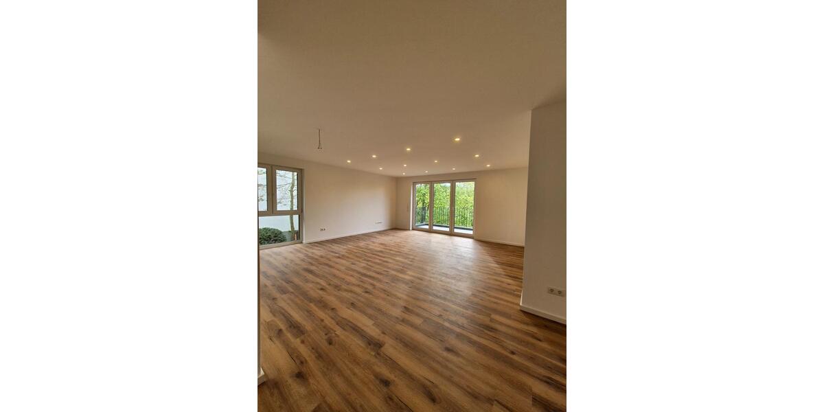 Etagenwohnung Bad Münstereifel - 5 Zimmer, 120 m&sup2;, 1.300&euro; | Angebot:25484208