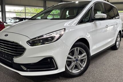 Ford Galaxy 68.153 km 27.780 &euro; Troisdorf 53842