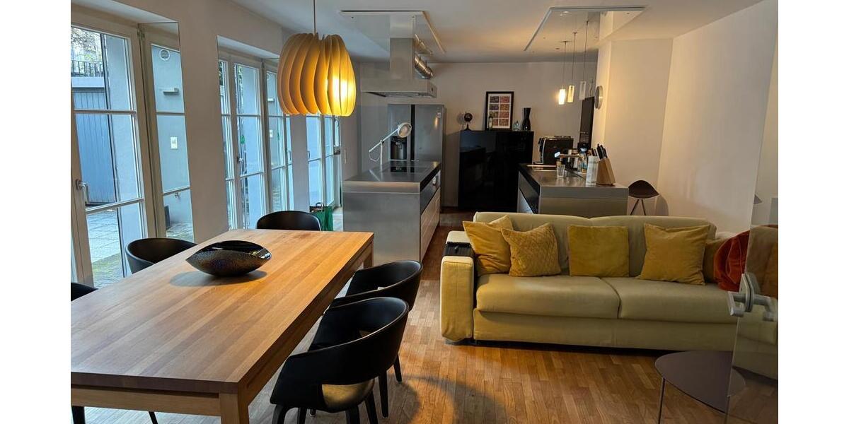 Villenviertel Neustadt-Nord außergewöhnliche 2- bis 3-Zimmer Wohnung, ca. 100 m² große Terrasse und Stellplatz - Terrassenwohnung Köln Innenstadt | Angebot:26664145