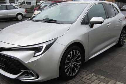 Toyota Corolla 77.300 km 18.990 &euro; Köln 51105