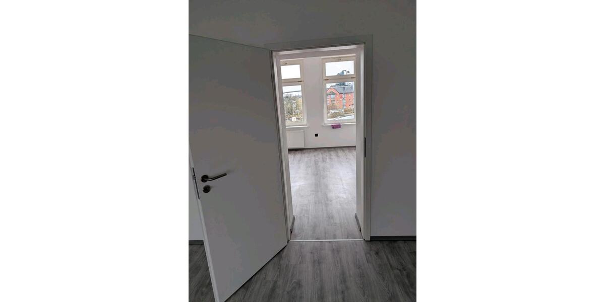 Etagenwohnung Bergheim - 2 Zimmer, 40 m&sup2;, 830&euro; | Angebot:25975018