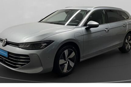 VW Passat Variant 25.745 km 34.980 &euro; Köln 50823