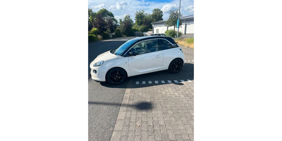 Opel Adam 94.000 km 9.500 &euro; Köln 50937