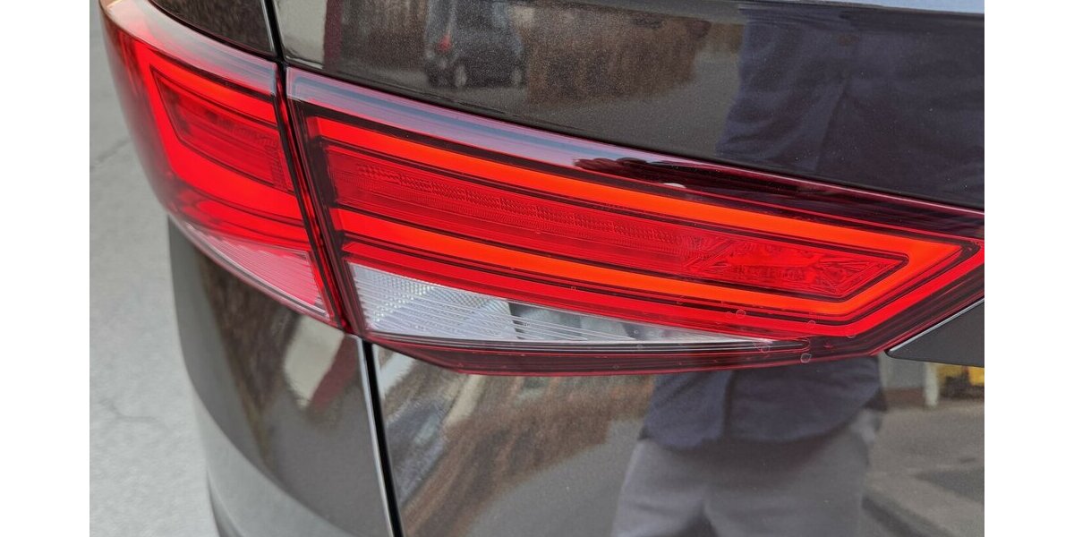 Seat Ateca Leder Navi Klima Temp. SR+WR UNFALLFREI 1a 60.000 km 15.900 &euro; Erftstadt 50374