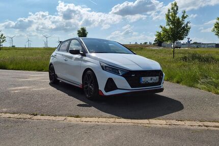 Hyundai i20 63.000 km 23.500 &euro; Düren 52353