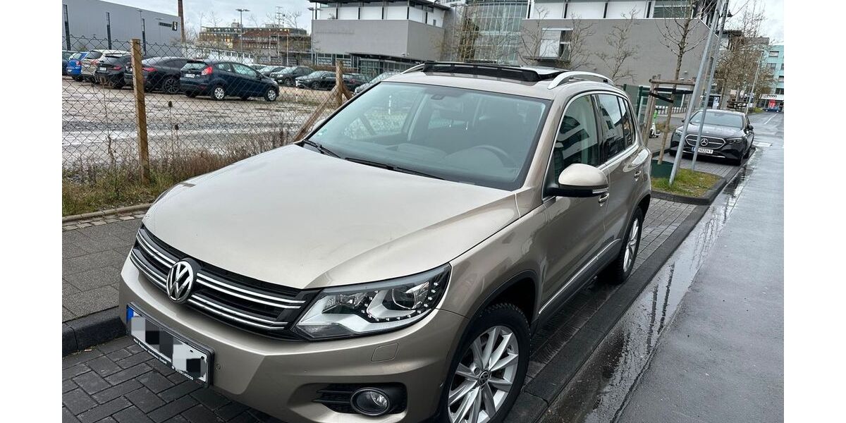 VW Tiguan 120.000 km 9.600 &euro; köln 50739
