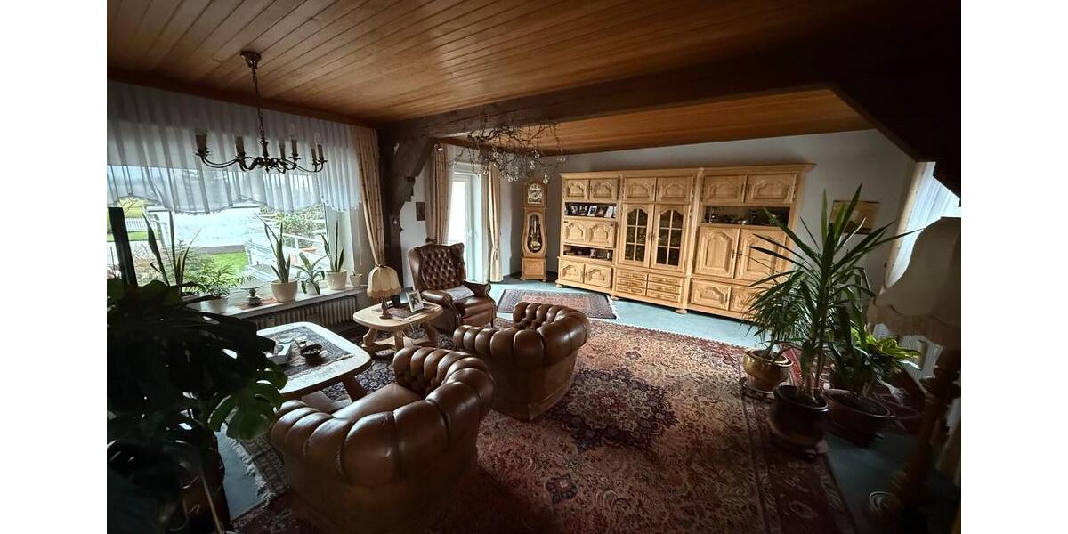 Etagenwohnung Bonn Gielgen - 2 Zimmer, 90 m&sup2;, 1.030&euro; | Angebot:25320152