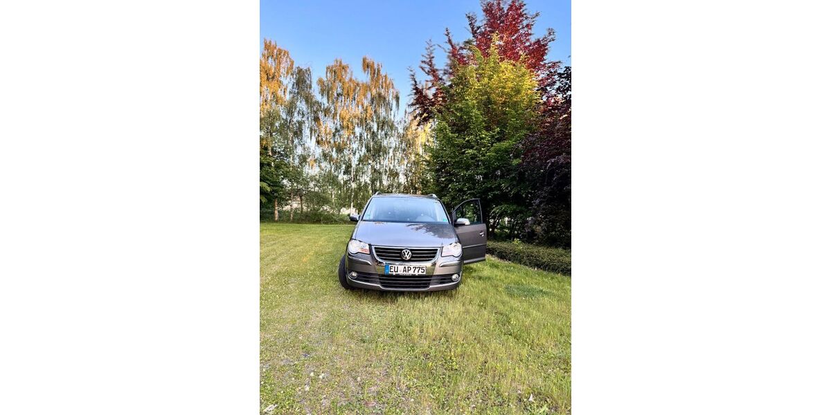 VW Touran 343.200 km 3.599 &euro; Weilerswist 53919