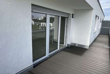 Wohnung Troisdorf - 3 Zimmer, 99 m&sup2;, 1.575&euro; | Angebot:22450076