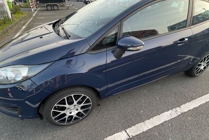 Ford Fiesta 124.000 km 5.300 &euro; Köln 50969
