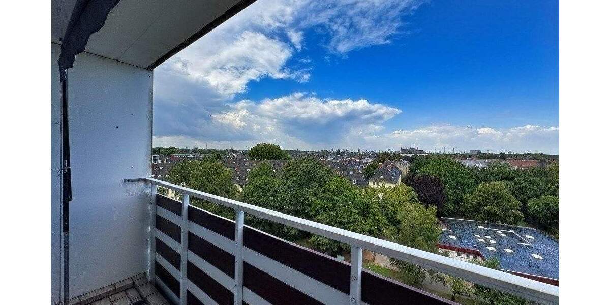 Etagenwohnung Köln Höhenberg - 2 Zimmer, 57 m&sup2;, 180.000&euro; | Angebot:25779465