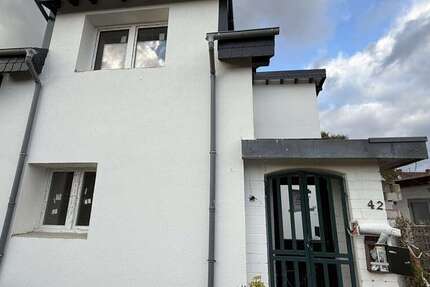 Haus Köln Ehrenfeld - 7 Zimmer, 160 m&sup2;, 690.000&euro; | Angebot:25171001