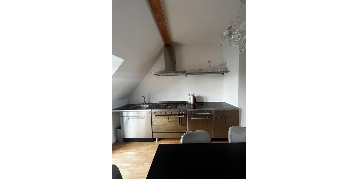 Dachgeschoßwohnung Köln Kalk - 3 Zimmer, 70 m&sup2;, 1.500&euro; | Angebot:26038728