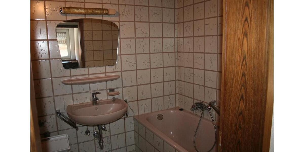 Mehrfamilienhaus, Wohnhaus Köln Rodenkirchen - 3 Zimmer, 81 m&sup2;, 325.000&euro; | Angebot:26096904