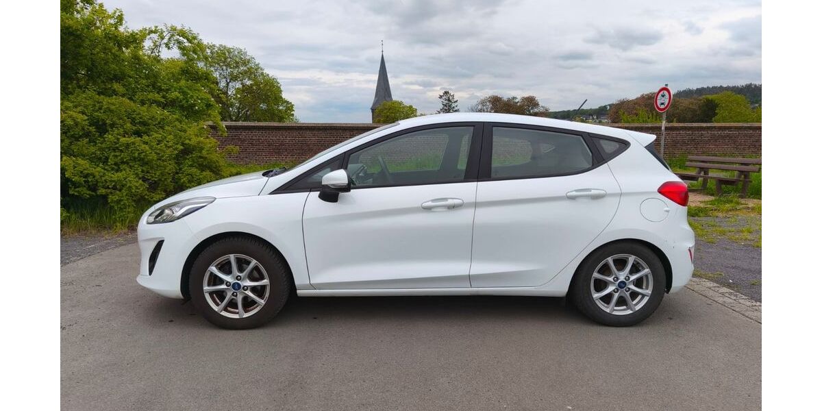 Ford Fiesta 99.000 km 8.400 &euro; Mechernich 53894