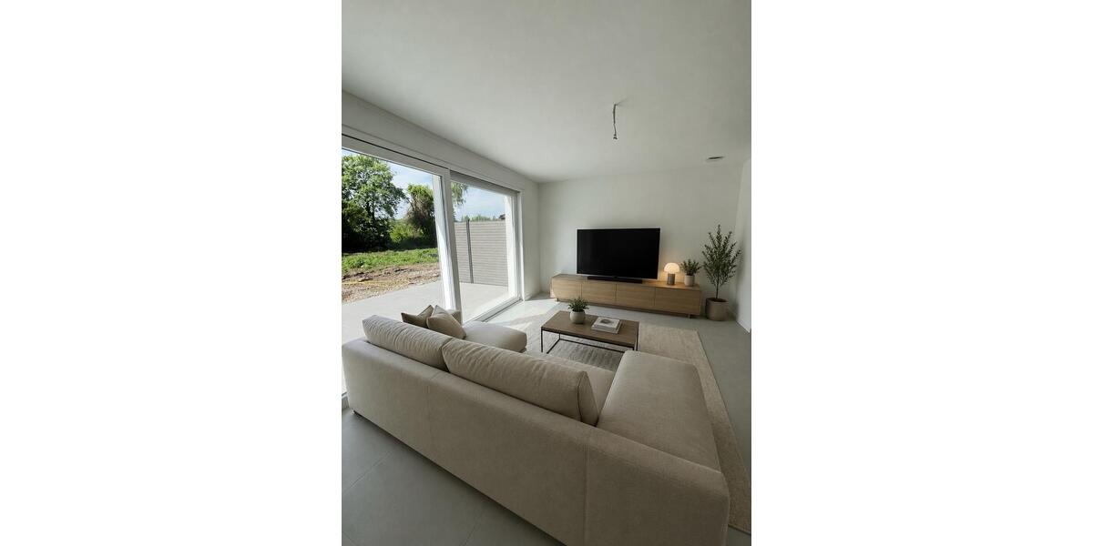 Doppelhaushälfte Erftstadt - 5 Zimmer, 152 m&sup2;, 1.895&euro; | Angebot:26553652