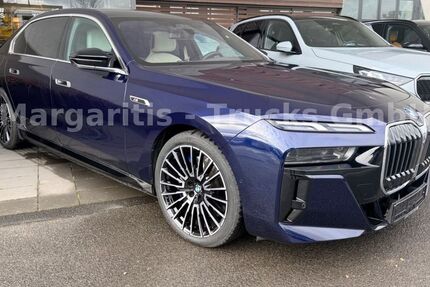 BMW M760 12.800 km 112.590 &euro; Köln Rodenkirchen 50996