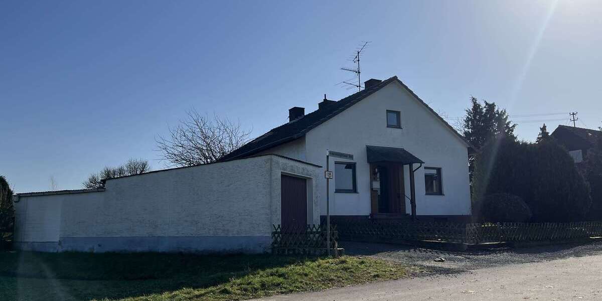 Einfamilienhaus Bad Münstereifel - 4 Zimmer, 89 m&sup2;, 252.000&euro; | Angebot:25399391
