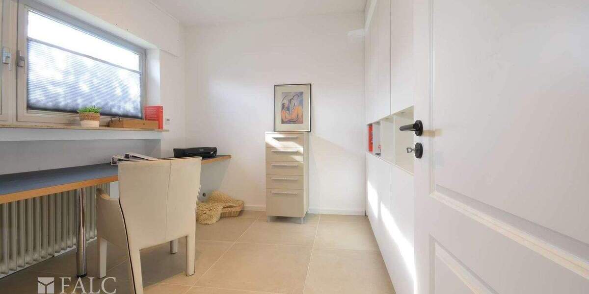 Einfamilienhaus Pulheim - 6 Zimmer, 235 m&sup2;, 699.000&euro; | Angebot:25743071