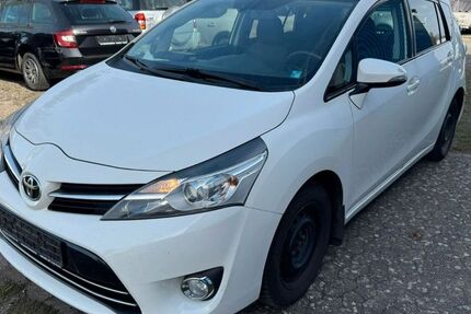 Toyota Verso 327.264 km 3.799 &euro; Euskirchen 53879