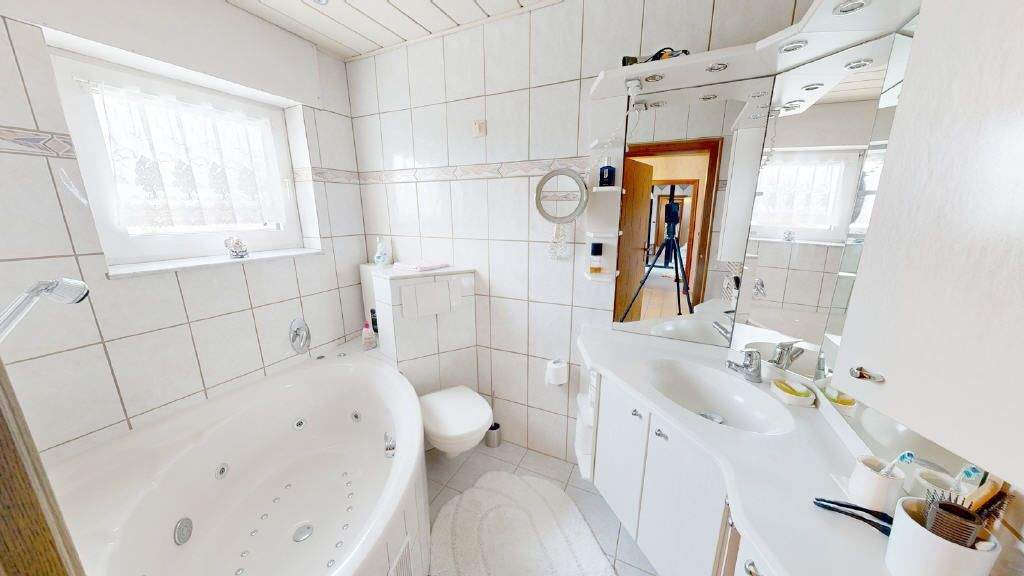 Einfamilienhaus Erftstadt Lechenich - 4 Zimmer, 107 m&sup2;, 298.000&euro; | Angebot:25703235