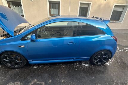 Opel Corsa 122.200 km 6.900 &euro; Bornheim 53332