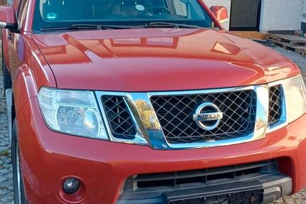 Nissan Navara 207.540 km 7.000 &euro; Köln 51063