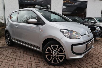 VW up! 118.692 km 6.999 &euro; Euskirchen 53881