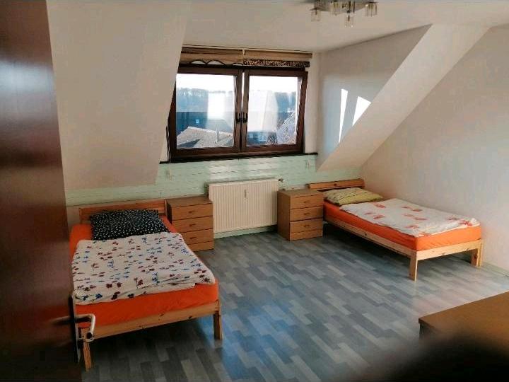 Etagenwohnung Lohmar - 1 Zimmer, 21 m&sup2;, 400&euro; | Angebot:25647899